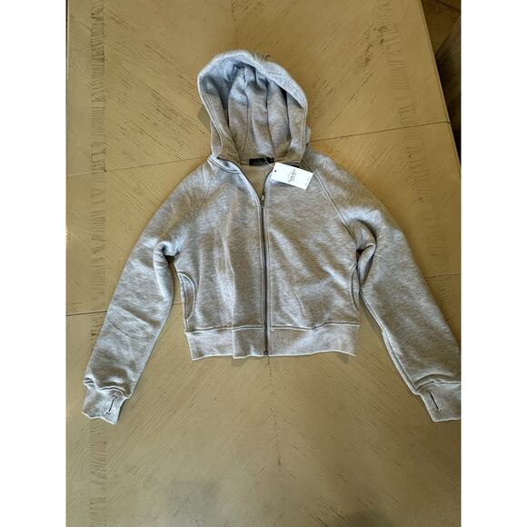 Trendy Queen Womens Hoodie Gray Cropped Zip Front Hooded Sweatshirt Size Medium - Picture 1 of 5